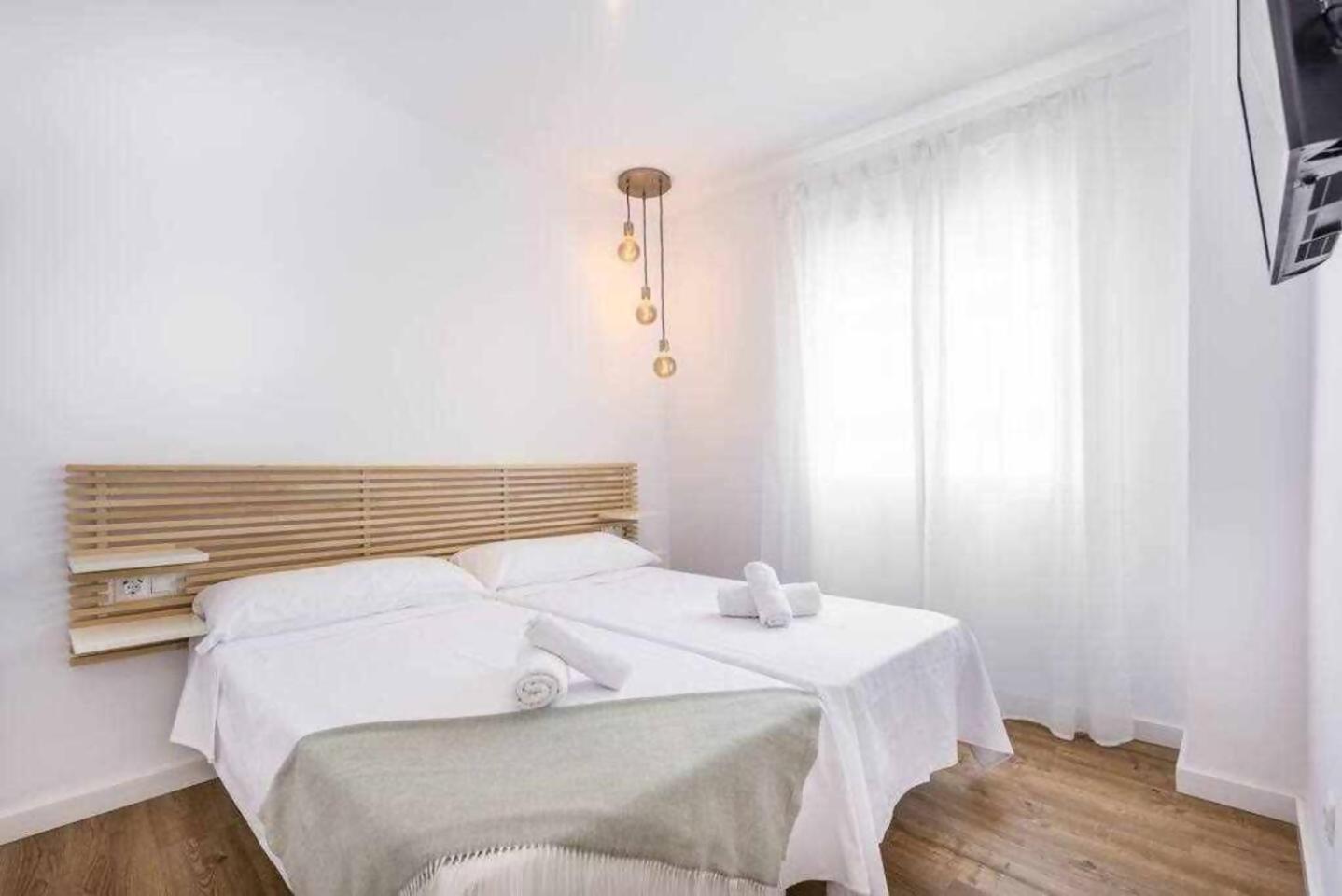 Precioso Apartamento En El Centro De Нерха Экстерьер фото